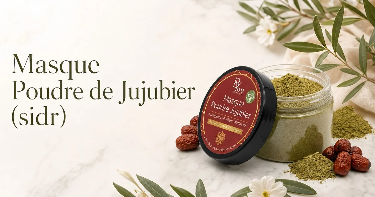 Poudre de jujubier sidr naturelle dans un bol pour soin des cheveux