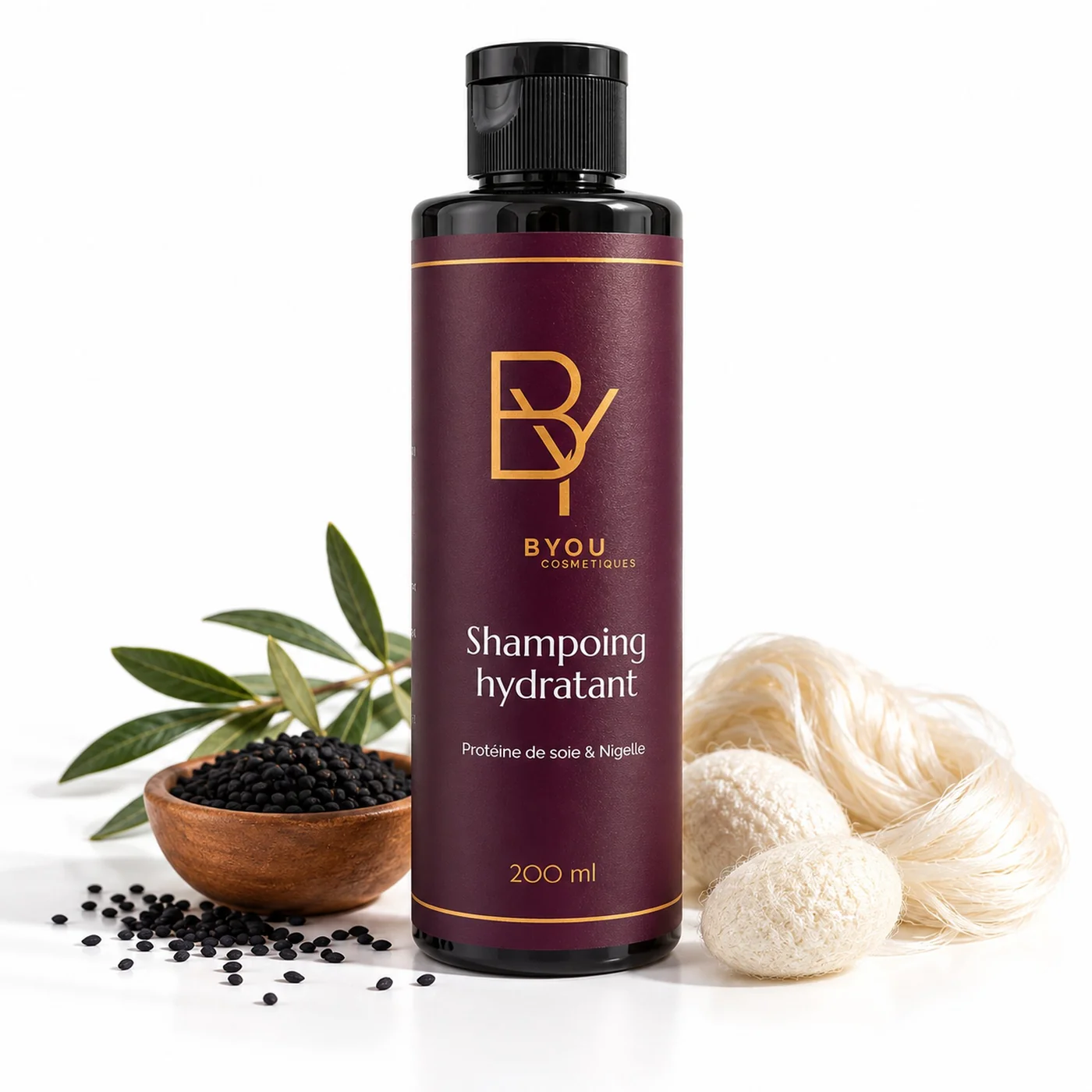 Shampooing hydratant BYOU Protéine de soie & Nigelle 200 ml, flacon noir et étiquette prune